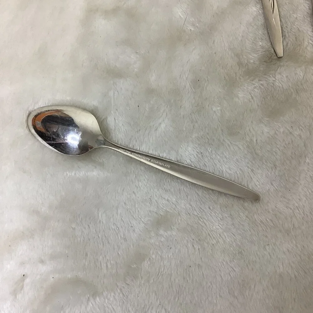 Oneida Silverplate Enchantment Gentle Rose 1960’s Flatware 8 Pc Lot Teaspoons‎